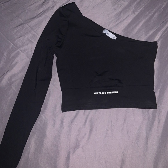 Adika One Shoulder Top in Black - Picture 3 of 4